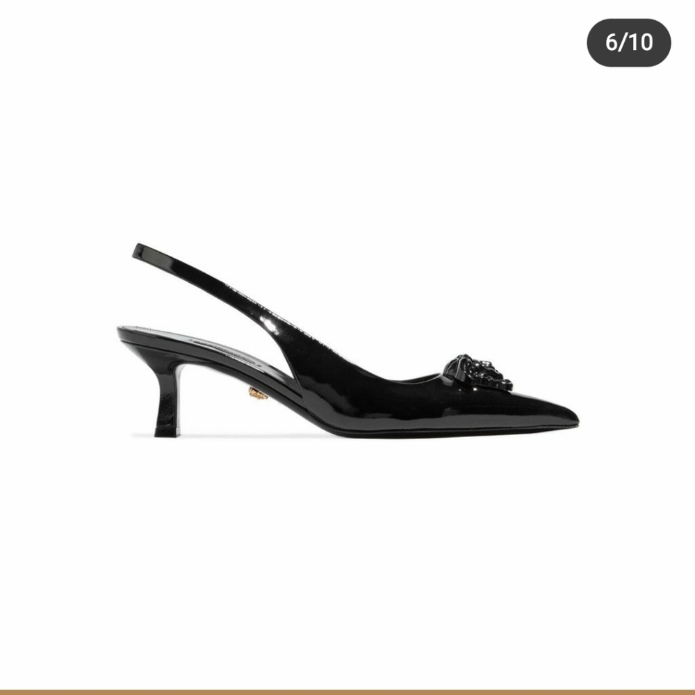 Meet your Posher, Selina